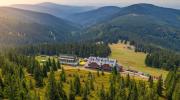 Horský hotel Štumpovka a Horská bouda Dvoračky